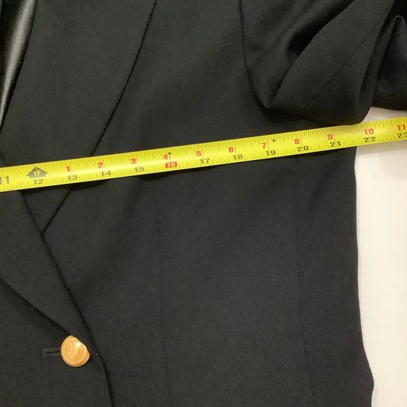 Pendleton 100% Virgin Wool Three-Button Suit Jacket - Picture 9 of 12